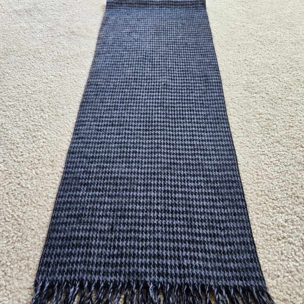 Black and Grey Cashmere Houndstooth Scarf Black Grey - Picture 6 of 10